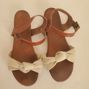 GUC Mia canvas and leather sandal